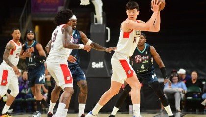 yl23455永利注册登录-杨瀚森轰18分7板4助1断1帽 混音复仇奥斯汀马刺